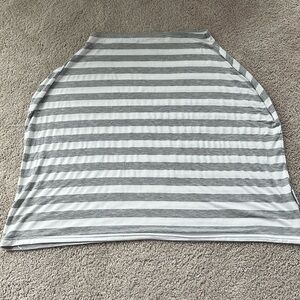 Like New! Nursing/Car Seat Cover